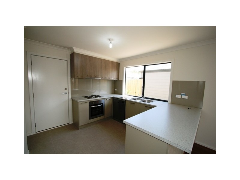 2/260 Church Street, Cowes VIC 3922