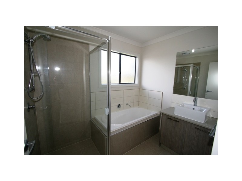 2/260 Church Street, Cowes VIC 3922