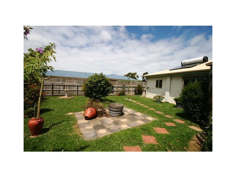 30 Manna Gum Drive, Cowes VIC 3922
