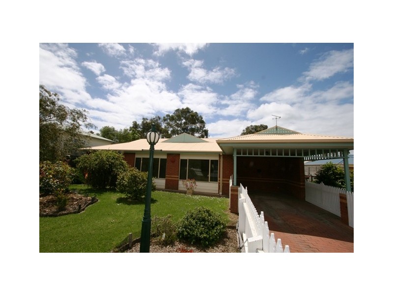 30 Manna Gum Drive, Cowes VIC 3922