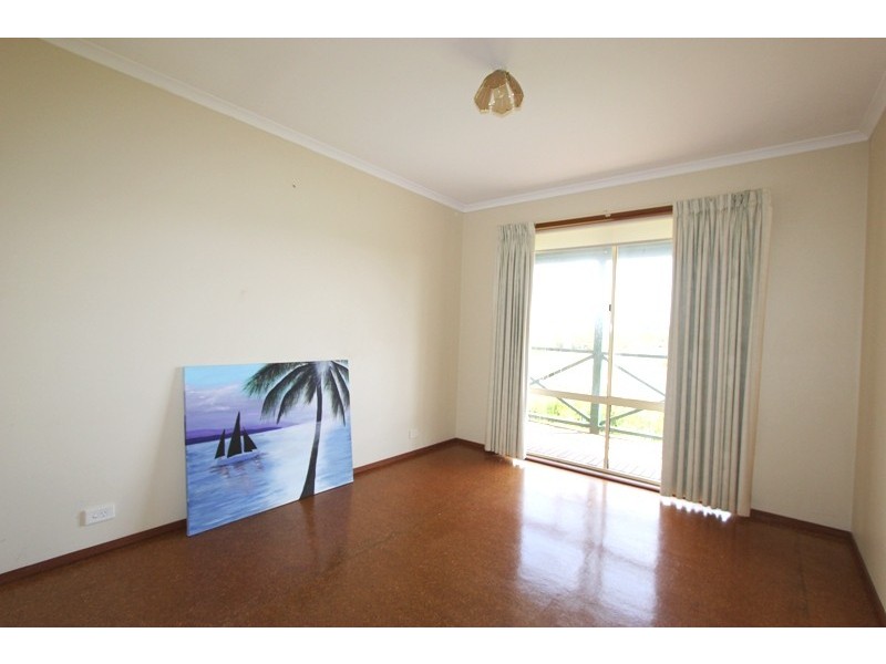 1 Sinclair Avenue, Surf Beach VIC 3922