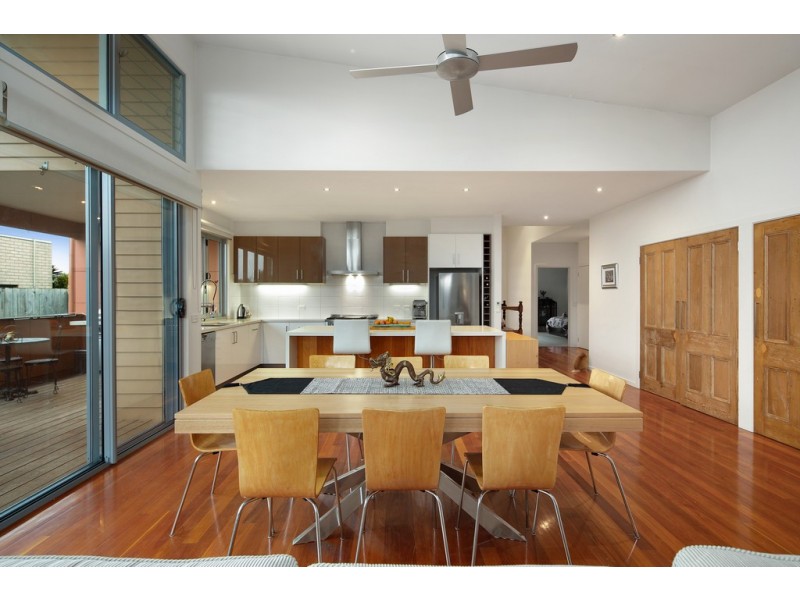 8 Sanctuary Drive, Cowes VIC 3922