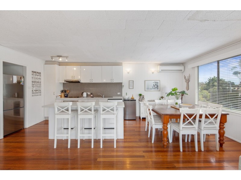 41 Cronulla Avenue, Cape Woolamai VIC 3925