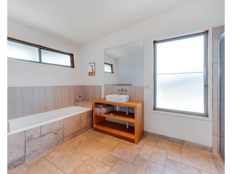 50 Tampa Road, Cape Woolamai VIC 3925