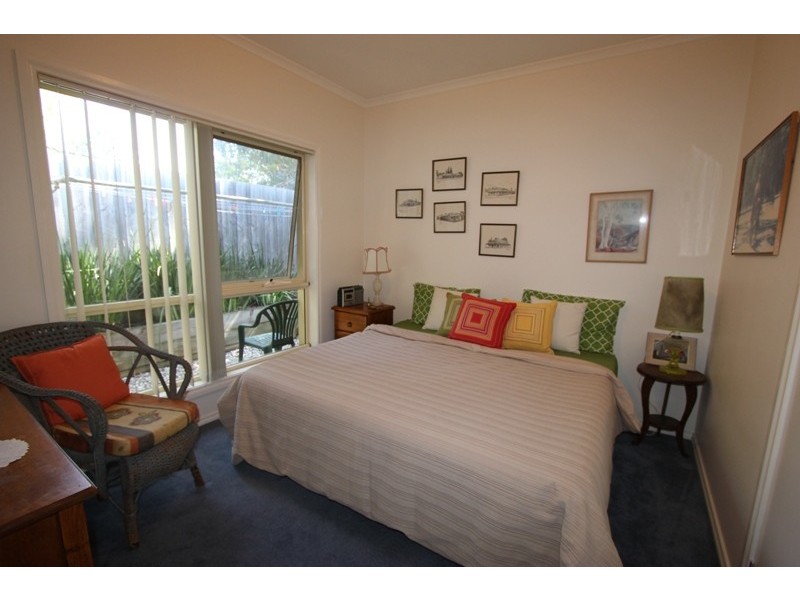 2/19 Church Street, Cowes VIC 3922