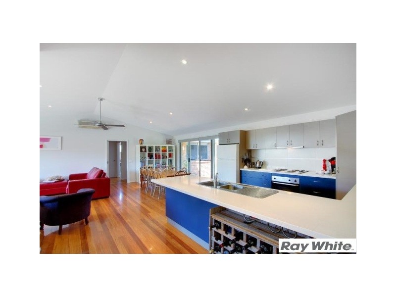 6 Robwood Court, Silverleaves VIC 3922