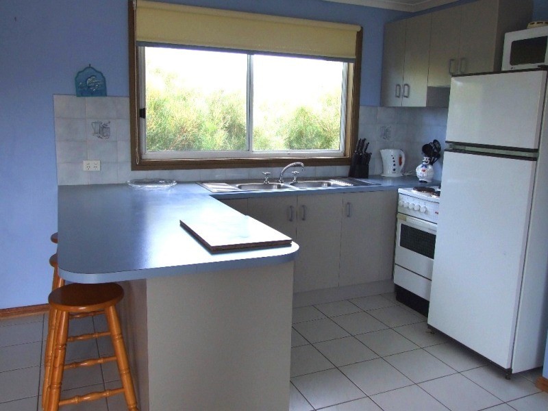 2 Seaspray Avenue, Cape Woolamai VIC 3925