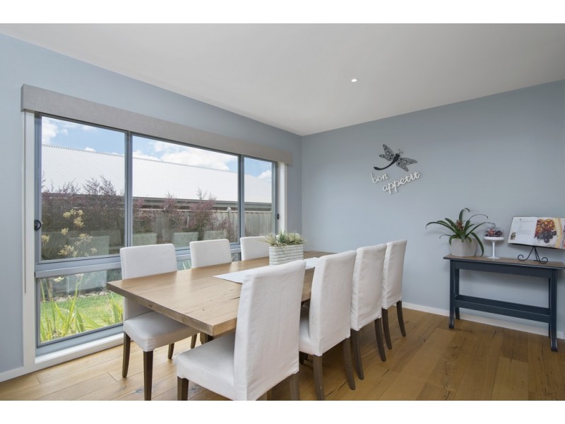 34 Wagtail Way, Cowes VIC 3922