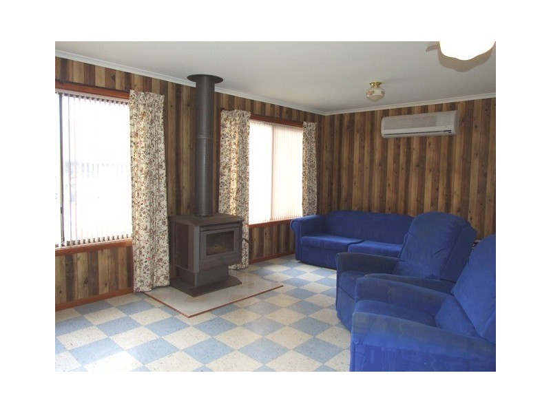 32 Irving Road, Cowes VIC 3922