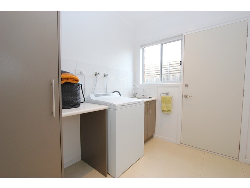 30 Highland Avenue, Cowes VIC 3922