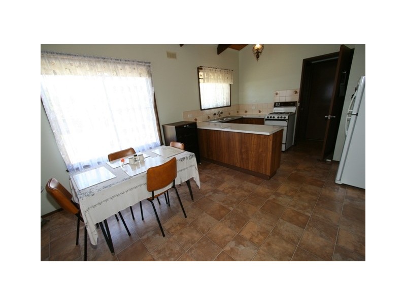 15 Monash Avenue, Cowes VIC 3922