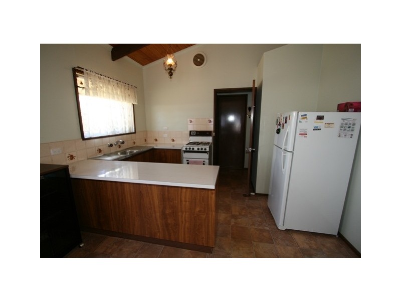 15 Monash Avenue, Cowes VIC 3922