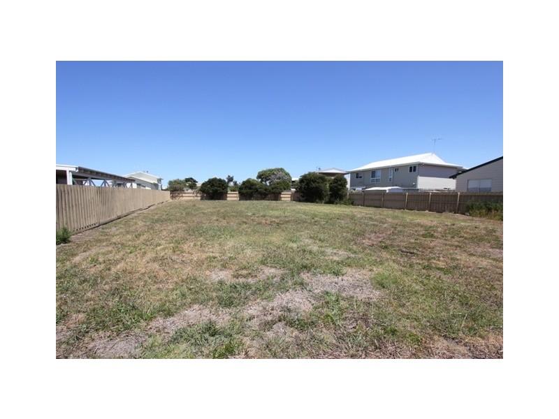 3 Sinclair Avenue, Surf Beach VIC 3922