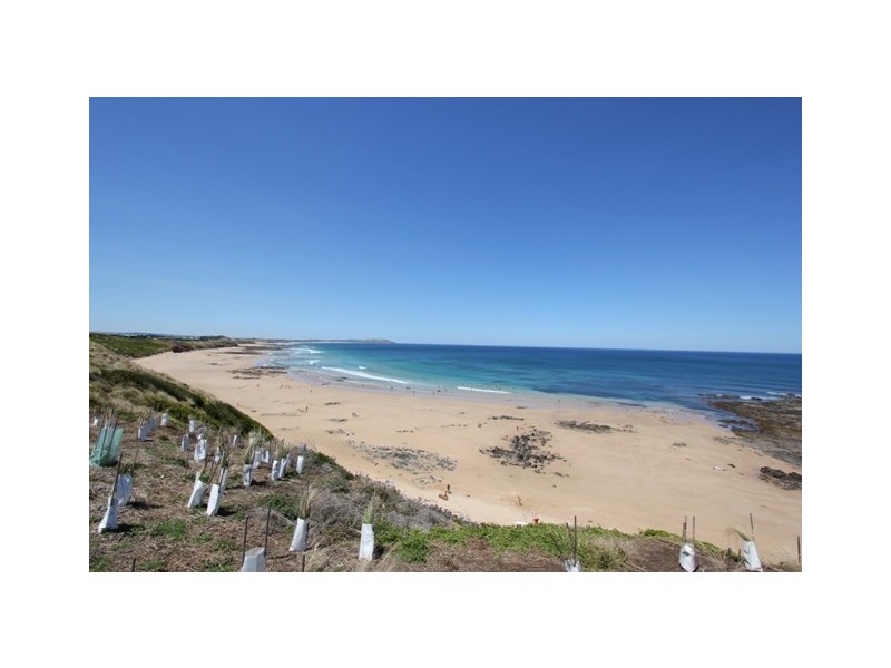 3 Sinclair Avenue, Surf Beach VIC 3922