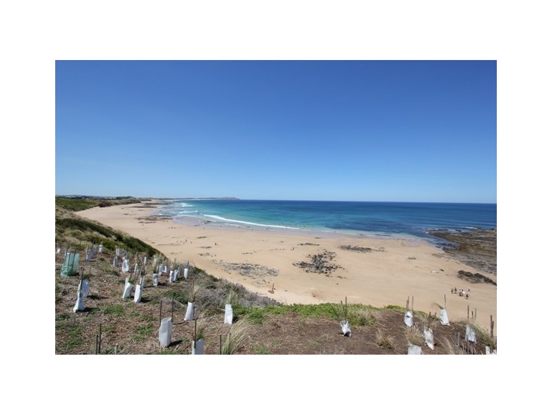 3 Sinclair Avenue, Surf Beach VIC 3922