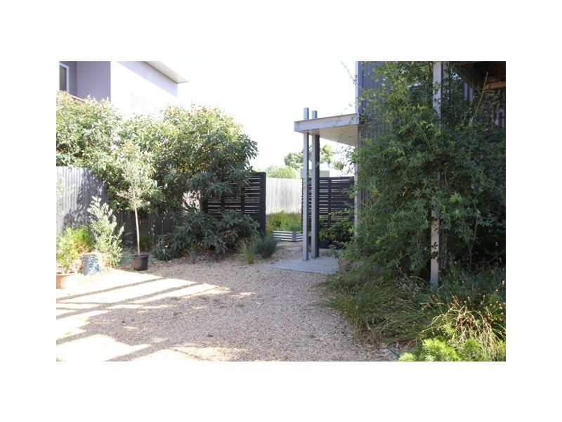 4/6-8 Honolulu Avenue, Smiths Beach VIC 3922