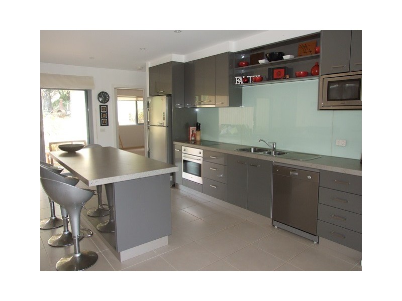 61 Marlin Street, Smiths Beach VIC 3922