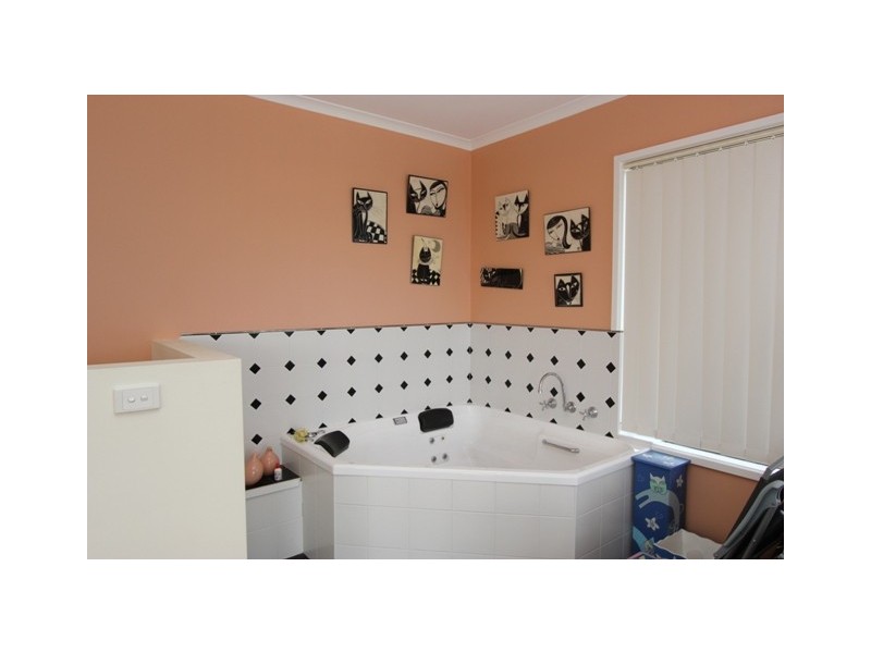 13 Bingley Crescent, Ventnor VIC 3922