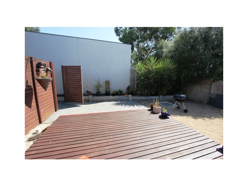 17 Blue Gum Court, Cowes VIC 3922