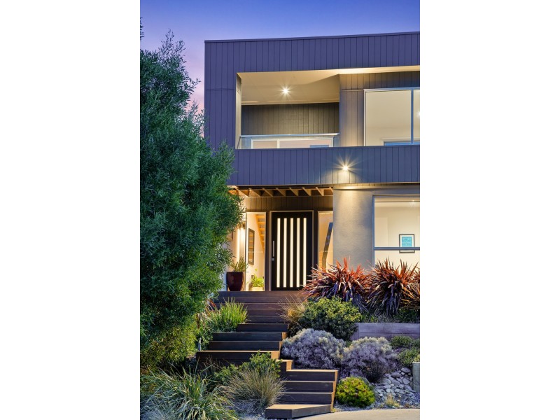 23 Echidna Grove, Cowes VIC 3922