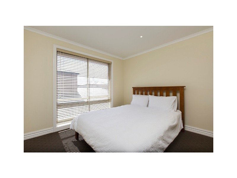 4/132 Settlement Road, Cowes VIC 3922