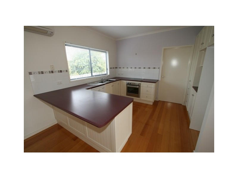 3 Grevilia Close, Cowes VIC 3922