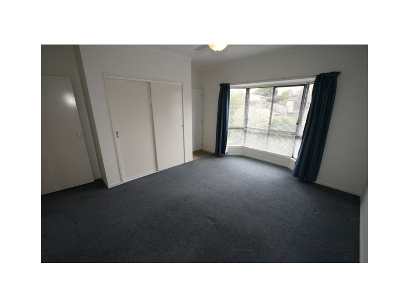 3 Grevilia Close, Cowes VIC 3922