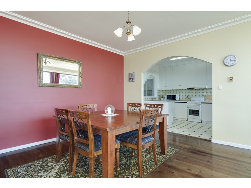 40 Forrest Avenue, Newhaven VIC 3925