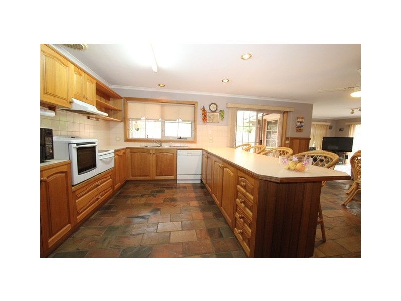 25 Walton Street, Cowes VIC 3922