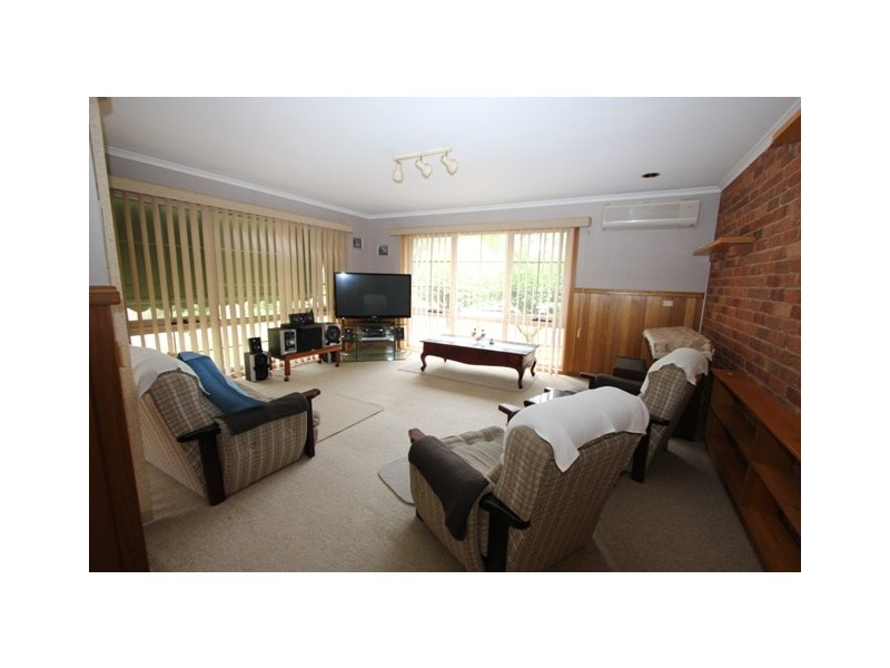 25 Walton Street, Cowes VIC 3922