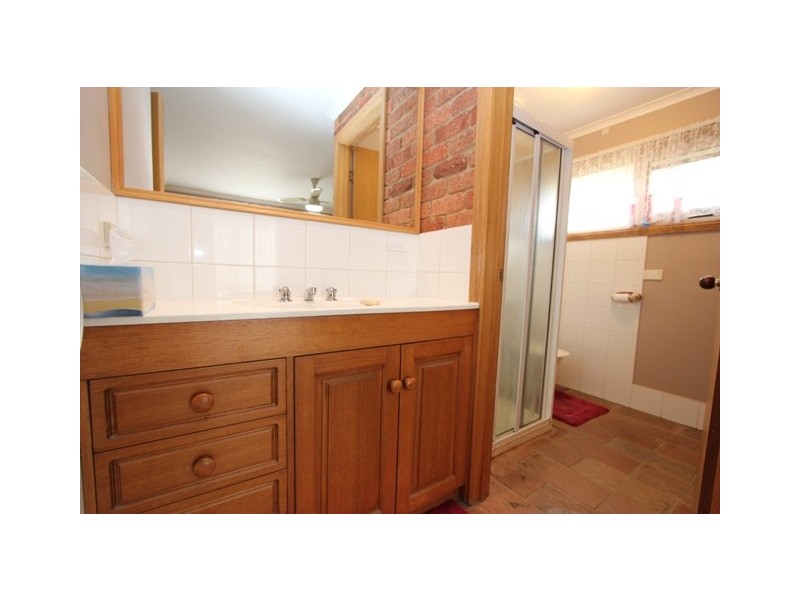 25 Walton Street, Cowes VIC 3922