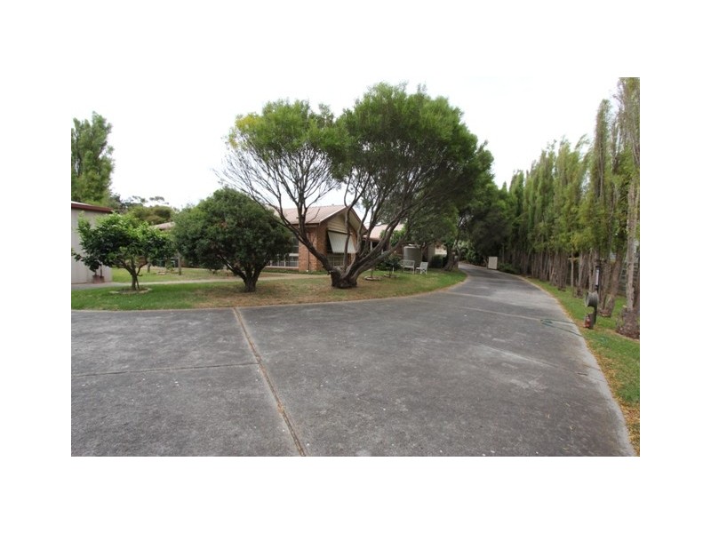 25 Walton Street, Cowes VIC 3922