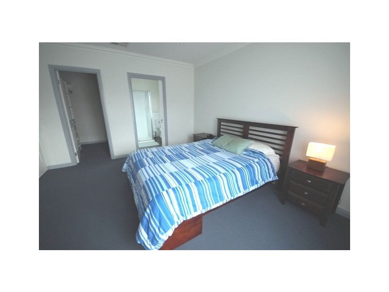 1 Grevilia Close, Cowes VIC 3922