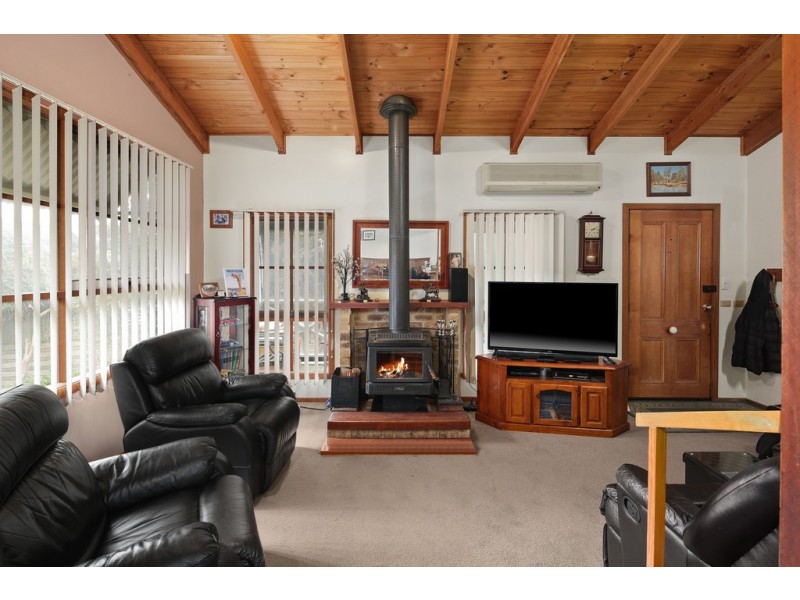 30 Terry Crescent, Wimbledon Heights VIC 3922