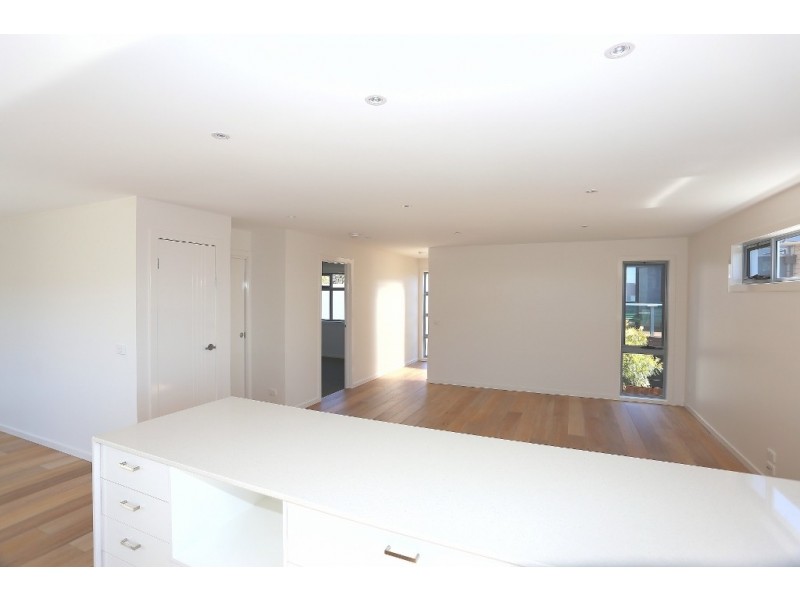 Unit 3, 4 Osbourne Avenue, Cowes VIC 3922