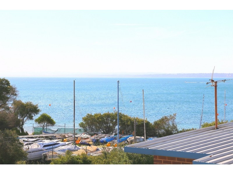 Unit 3, 4 Osbourne Avenue, Cowes VIC 3922