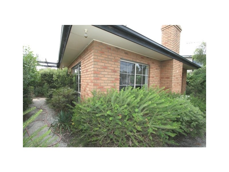 22 Dover Street, Sunderland Bay VIC 3922