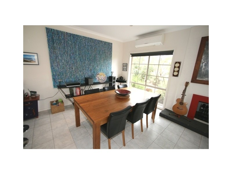 22 Dover Street, Sunderland Bay VIC 3922