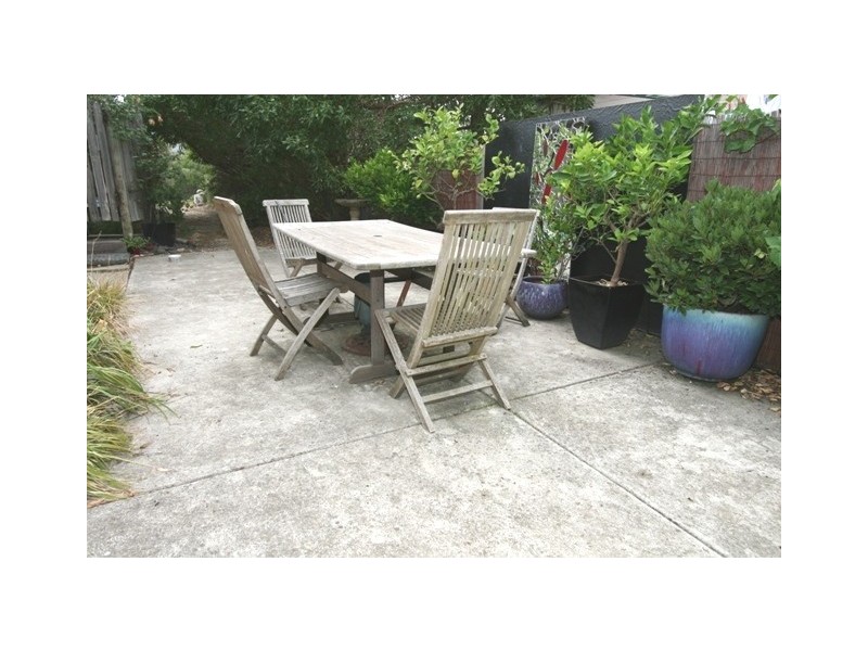 22 Dover Street, Sunderland Bay VIC 3922