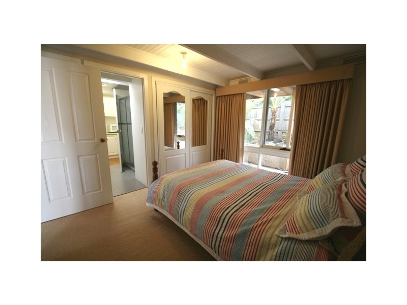 6 West Court, Cowes VIC 3922