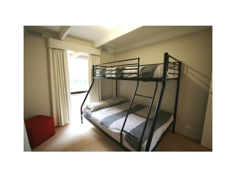 6 West Court, Cowes VIC 3922