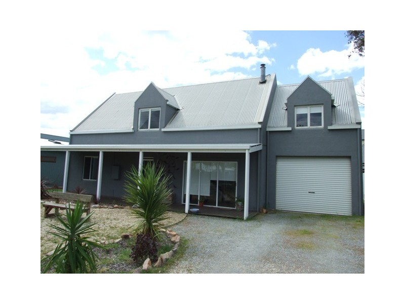 25 Second Avenue, Cape Woolamai VIC 3925