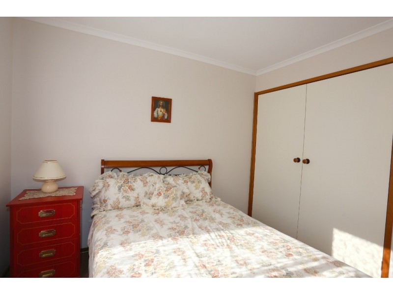 24 Scenic Drive, Cowes VIC 3922