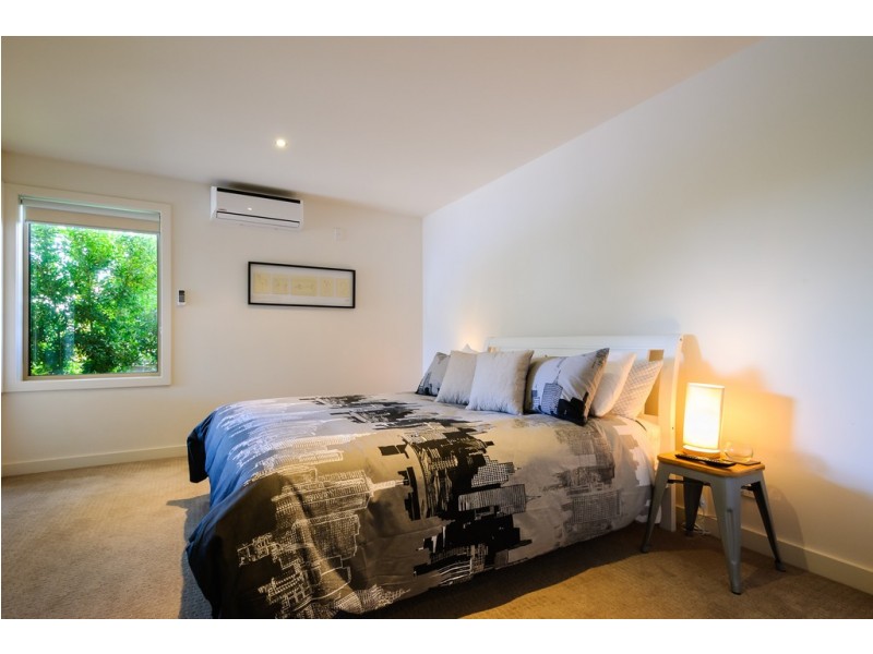 1/283 Settlement Road, Cowes VIC 3922