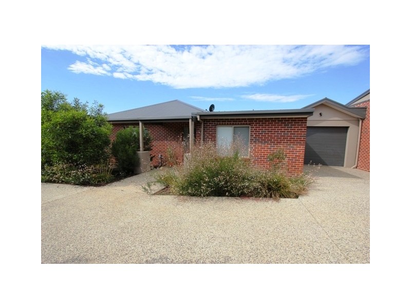 2/283 Settlement Road, Cowes VIC 3922