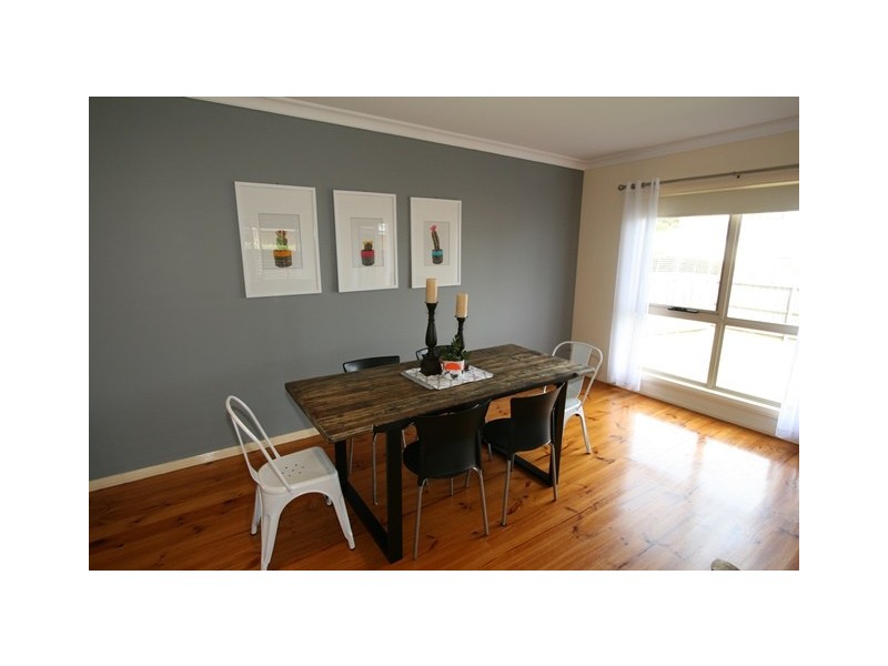 18 Norman Drive, Cowes VIC 3922