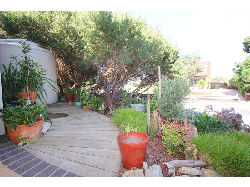 82 Ocean Reach, Cape Woolamai VIC 3925