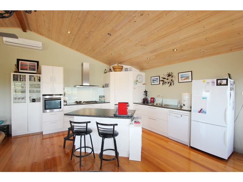 82 Ocean Reach, Cape Woolamai VIC 3925