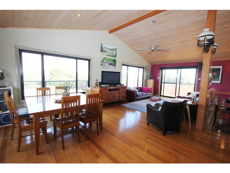 82 Ocean Reach, Cape Woolamai VIC 3925