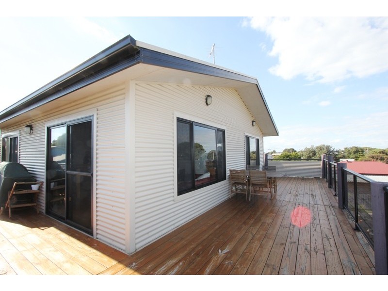 82 Ocean Reach, Cape Woolamai VIC 3925